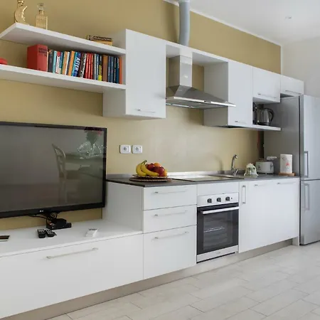 Ur-nest Cairoli