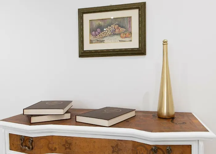 Apartman Ur-nest Cairoli *